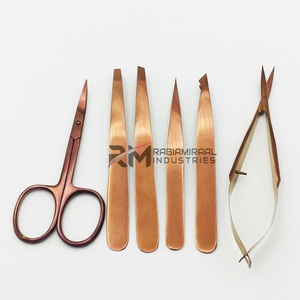 RMI – Nouveau produit tendance de haute qualité : Ensemble de pinces à cuticules/ciseaux à ressort et pinces à sourcils, finition or rose mat, 4 modèles de coupe différents - Product Image 1