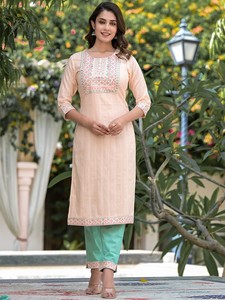 Elegant Indian/Pakistani Style Knee-Length O-Neck <b>Three</b>-Quarter Sleeve A-Line Casual Sweet Embroidered Cotton Salwar Kameez - Product Image 3