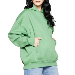 Sweat à capuche classique pour femme avec matériau doux au toucher, détail de cordon de serrage et coupe droite-conçu pour un usage régulier - Product Image 1