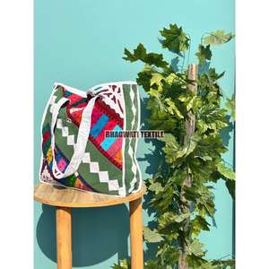 Femmes shopping coupe travail imprimé sac cadeau pour femmes Multi couleur indien main Madre femmes fourre-tout coton sac Multi couleur Patchwork - Product Image 4