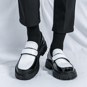 รองเท้าหนังวัวแท้แบบอ็อกซ์ฟอร์ด พร้อมเสริมความแข็งแรงและบุซับในระบายอากาศ รองเท้าธุรกิจสำหรับผู้ชาย รองเท้าหนัง - Product Image 5