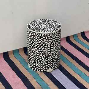 Mesa de Centro Redonda Moderna con Incrustaciones de Hueso Negro, Fabricada a Mano con MDF de Pino Premium, Mesa Decorativa para Sala de Estar - Product Image 5