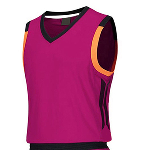 Uniforme de basket-ball personnalisé pour les jeunes vêtements de sport en polyester BSCI avec uniforme de sport d'équipe personnalisé imprimé - Product Image 6