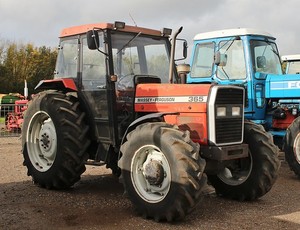 Venta al por mayor usado Massey Ferguson 365 Tractores Motor Gear Maquinaria agrícola Todos los accesorios del tractor Stock listo para todo el mundo - Product Image 4