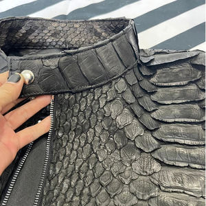 Veste en Cuir pour Homme en Cuir Crocodile Décontractée Streetwear Courte-pate en Cuir PU Coupe-vent pour Homme Vestes pour Homme - Product Image 4