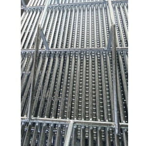 MAVINEX - Pisos de Maternidad de Acero Inoxidable Fabricados en Vietnam para Cerdas, Diseño Acanalado, 1 Año de Garantía, ¡Nuevo y de Gran Venta! - Product Image 5