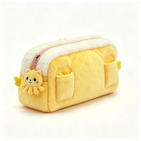 Tempat pensil boneka bebek kuning custom, tempat pensil bebek lucu dan lembut dengan gantungan, tas pena bebek berbulu kapasitas besar untuk anak perempuan