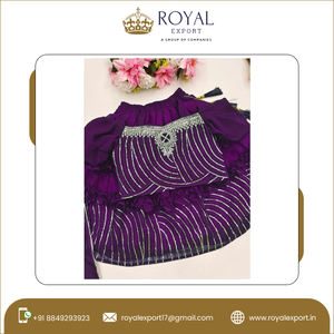 Lahenga-blouse à paillettes brodées avec belle coupe-travail cousue pour enfants avec dupata pour vêtements de fête - Product Image 2