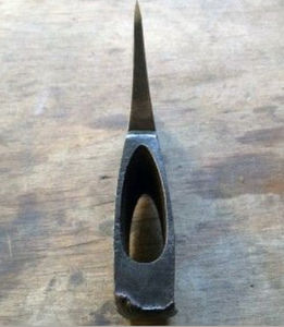 Hache à bois en acier au carbone avec manche en fibre de verre, hache de camping pour l'abattage et la coupe du bois - Product Image 5