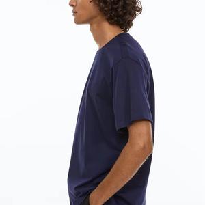 Camiseta de algodón 100% de manga corta con cuello redondo para hombre, secado rápido y duradero con diseño personalizado para uso en exteriores, patrón sólido - Product Image 4