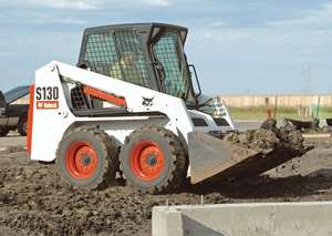 Minicargadora de Ruedas Usada en Buen Estado, Cargadora Frontal Bobcat S160 S185 S220, Minicargadora Usada a Precio de Mayoreo - Product Image 3