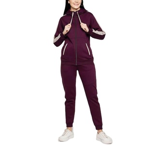 2025 nouveauté femmes deux pièces survêtement fermeture éclair complète couleur unie respirant vêtements de sport OEM Logo personnalisé 2 pièces dentelle brodée - Product Image 6