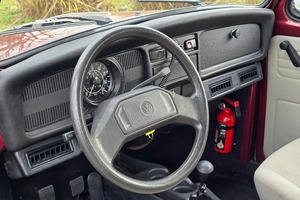 Motor de 4 cilindros en línea de 1.6 litros con inyección de combustible, en buen estado. - Product Image 3