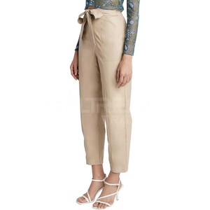 Pantalones de cuero de mujer personalizados Diseño original Ropa de moda Nuevo precio al por mayor - Product Image 3