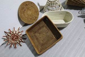 Bandejas de mimbre tejidas a mano Bandejas de mimbre natural y decorativas para organizadores del hogar Bandejas de ratán a granel - Product Image 6