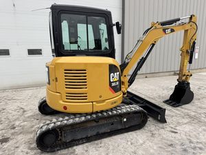 Mini-excavatrice Caterpillar CAT 303.5E2 CR haute puissance, haute performance de terrassement, équipement de construction CAT fiable - Product Image 2