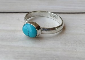 Anillo fino de Plata de Ley 925 con piedra preciosa turquesa de corte ovalado estilo clásico para boda compromiso aniversario o regalo de fiesta - Product Image 3