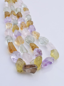 พลอยธรรมชาติแบบกึ่งเจียระไนหลายสี สำหรับทำเครื่องประดับชั้นดี - Product Image 2