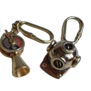 Custom Logo Brass Keychain Quality Promotional Metal Keyring with Antique Designs Telescope-Shaped Keychain - Product Image 1