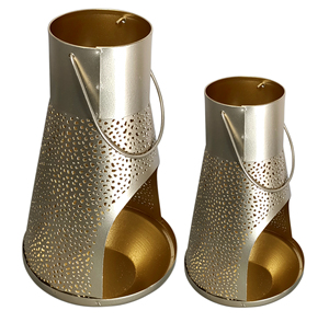 Bougeoir votif de haute qualité avec poignée couleur dorée Ensemble de 2 décorations d'éclairage modernes découpées au laser pour la maison et le bureau - Product Image 1