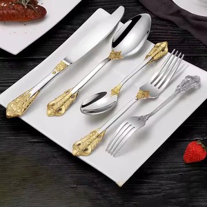 Ensemble de couverts de dîner haut de gamme pour la maison et l'hôtel Couverts en acier de qualité alimentaire faits à la main, élégants et personnalisés Couverts pour la cuisine - Product Image 2