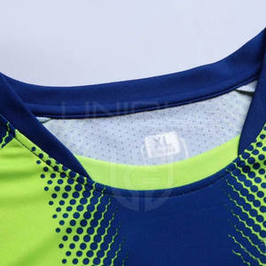 Uniforme de football personnalisé de haute qualité, vêtements de football respirants à séchage rapide, uniforme de football - Product Image 2