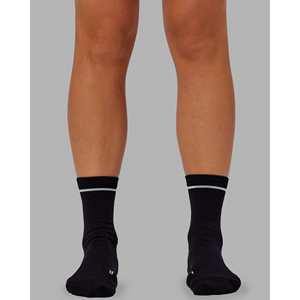 Calcetines Deportivos de Alto Rendimiento, Negros y Blancos, Transpirables, que Absorben el Sudor, Tejido Deportivo para Ciclismo - Product Image 3