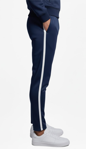 ชุดวอร์มผู้ชายผ้าฝ้าย 100% ลายพิมพ์สำหรับฤดูหนาว ขายดีอันดับต้นๆ รับสกรีนโลโก้ แบบมีฮู้ด ลายเรียบ น้ำหนักเบา เหมาะสำหรับวิ่งออกกำลังกายกลางแจ้ง รับผลิตแบบ OEM - Product Image 4