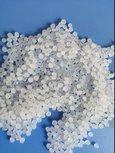 Granulés HDPE linéaires haute brillance, couleur blanche, taille personnalisée pour l'éducation des enfants, revêtement par pulvérisation et moulage par soufflage - Product Image 3