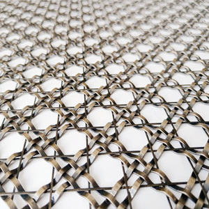 Grille architecturale de concepteur Composant libre BIM Conception d'écran translucide Revêtement paramétrique Technique tissée Service de pliage - Product Image 1