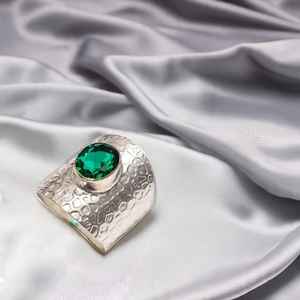 Bague en émeraude faite à la main, pierre précieuse verte, bijoux en argent sterling, cadeau élégant pour femmes, Design Boho - Product Image 6