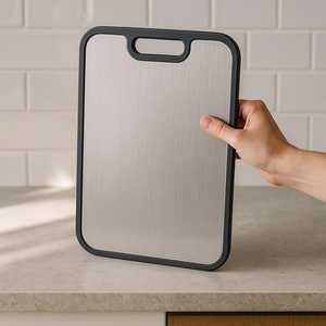 Tabla de cortar de acero inoxidable Tabla de preparación de cocina personalizada-Ligero Durable Apto para lavavajillas 4mm de espesor - Product Image 4