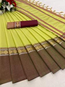 Magnifique sari en coton doux et soyeux avec une large bordure contrastée et un beau chemisier assorti. - Product Image 6