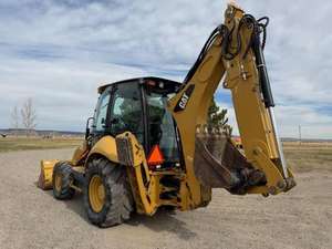 Caterpillar 424 barato - 4WD, martillo hidráulico, aire acondicionado, desplazamiento lateral - Product Image 3