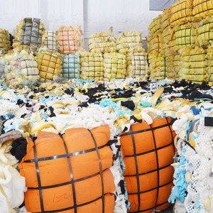 Déchets de mousse de polyuréthane PU pureté de 99 pour cent pour la vente de commandes en gros pour le recyclage, la fabrication de plastique et l'utilisation industrielle - Product Image 2