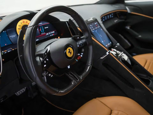 Limpio 2022 F e r a r i Roma RWD - Product Image 3