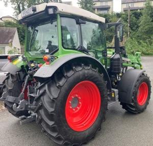 Fendt 211 Power Loader Tractor 4WD Máquina agrícola Cojinete Bomba de motor - Product Image 1