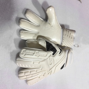Gants de gardien de but de football professionnel Nouvelle conception en latex gaufré avec matériau durable Gants RTS GK - Product Image 3