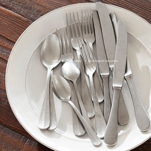 Ensemble de couverts élégant en acier inoxydable plaqué or avec poignée design pour la maison et les restaurants, ensemble de vaisselle - Product Image 5