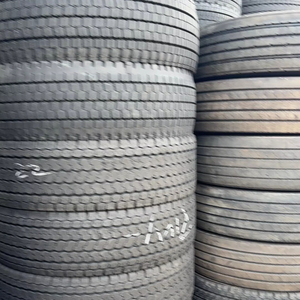 Neumáticos Radiales Sólidos Usados 205-225mm LT 30%~90% para Reemplazo/Reparación, Importados de Japón - Product Image 3