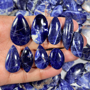 Cabujón de sodalita natural, piedras preciosas sueltas, accesorios de joyería de grado AAA, forma mixta, tamaños de 20-40mm, curación suave hecha a mano - Product Image 1