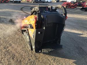 Kubota SCL1000 Mini Skid Steer pour construction Modèle 2024 avec composant de pompe à noyau Ingénierie Machines de construction - Product Image 4