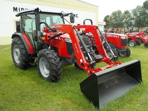 รถแทรกเตอร์ฟาร์ม Massey Ferguson 4707 ปี 2025 ใหม่เอี่ยม เครื่องยนต์ดีเซล 75 แรงม้า พร้อมระบบ Power Shuttle - Product Image 2