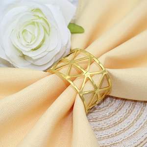 Fleur Feuilles Meilleure qualité Rond De Serviette Feuilles En Métal Rond De Serviette Pour Restaurant ou Décoration De Table De Mariage - Product Image 5