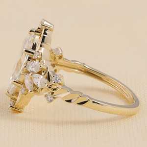 แหวนหมั้นเพชรทรงมาร์คีส์ลายดอกไม้สไตล์วินเทจที่เพาะเลี้ยงในห้องปฏิบัติการ - Product Image 6