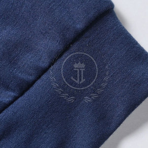 Conjunto Deportivo de Dos Piezas con Capucha para Hombre, Personalizado, Económico, Ecológico, Transpirable y Ligero para Correr - Product Image 3