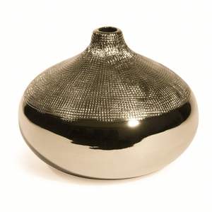 Vase en métal doré artisanal de style côtier avec finition lisse pour la décoration de table de salon à la maison - Product Image 1