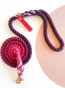 Correa para perro Magenta - Correa trenzada de fibra de algodón con clip color oro rosa, rojo oscuro, morado, lila, iris, hecha a mano / teñido natural - Product Image 3