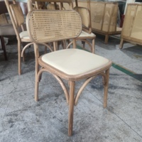 Chaise de salle à manger en bois massif et rotin avec assise rembourrée en cuir PU, dossier en cannage, chaise d'appoint en bois pour restaurant, café, hôtel