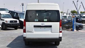 Minibus TOY-OTA Hiace neuf/d'occasion, conduite à gauche, diesel, automatique, 4x2, 11-20 places, norme d'émission EURO 5, à vendre - Product Image 5